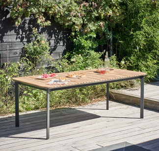 Comment entretenir votre salon de jardin en bois ?